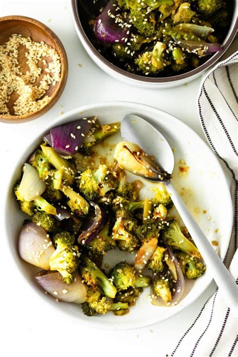 miso-roasted-broccoli-the-healthful-ideas image