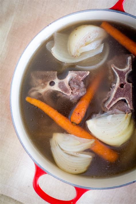 bone-broth-the-amazing-protein-mineral-rich image