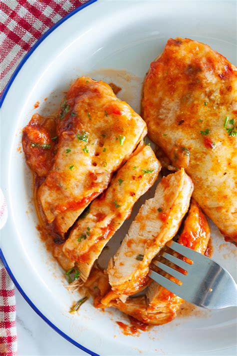 chicken-parmesan-easy-weeknight-dinner-ideas-and image