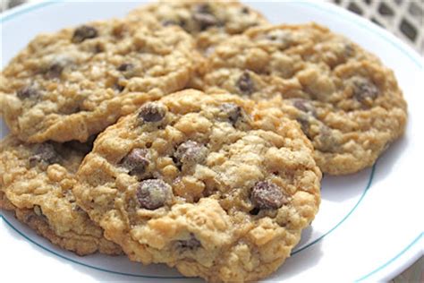 crispy-chocolate-chip-oatmeal-cookies-two-peas image