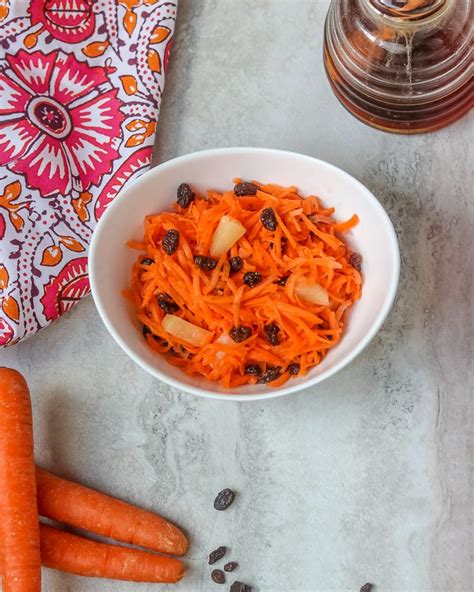 quick-healthy-carrot-raisin-salad-with-pineapple-a image