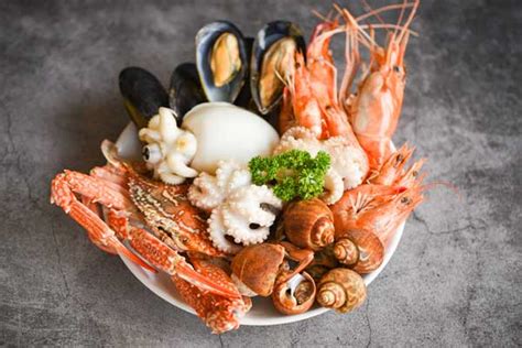seafood-platter-ideas-how-to-make-and-serve-party-food image