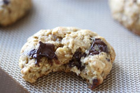 soft-and-chewy-oatmeal-dark-chocolate-cookies image