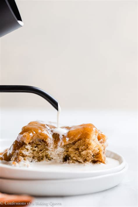 mini-sticky-toffee-puddings-confessions-of-a-baking image