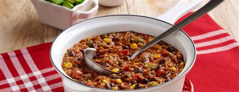 ground-turkey-chili-with-quinoa-ready-set-eat image