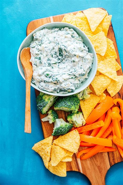 healthy-spinach-artichoke-dip-ready-in-15-minutes image