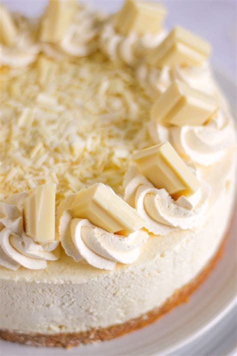 white-chocolate-cheesecake-a-no-bake-easy image