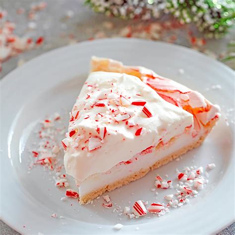 peppermint-pavlova-with-whipped-cream-recipe-we-are image