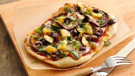 moroccan-madness-pizza-recipe-pillsburycom image
