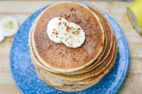 quick-5-minute-oatmeal-blender-pancakes-gluten-free image