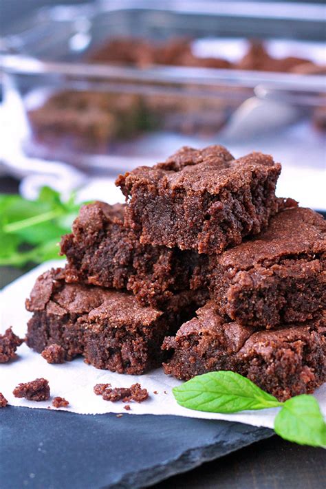 chocolate-mint-brownies-gluten-free-dairy-free-vegan image