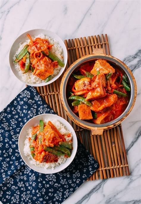 red-curry-tofu-a-vegan-recipe-the-woks-of-life image