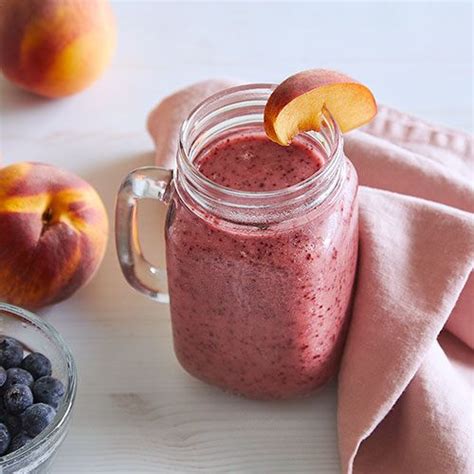 blueberry-peach-smoothie-recipes-pampered-chef image