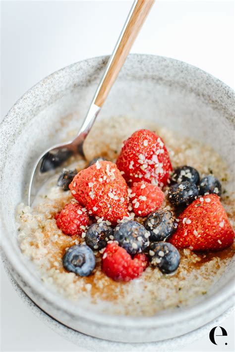 quinoa-breakfast-bowl-with-berries-elizabeth-rider image