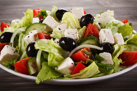 greek-salad-recipe-the-palm-south-beach-diet-blog image