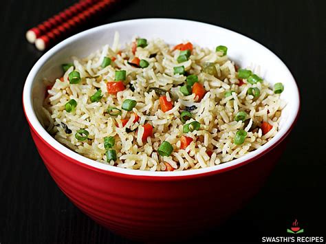 veg-fried-rice-how-to-make-fried-rice-swasthis image
