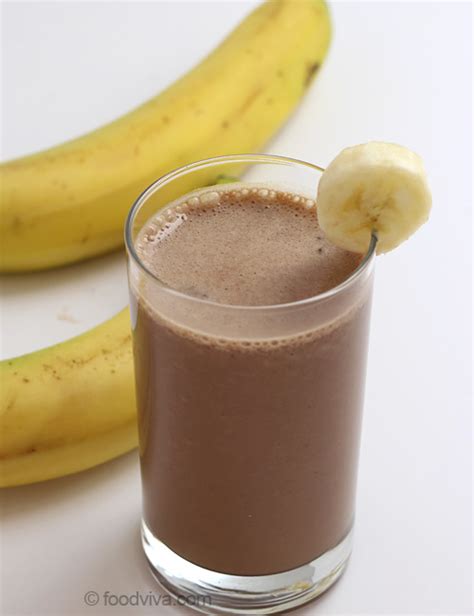 chocolate-banana-smoothie-recipe-heavenly-choco image