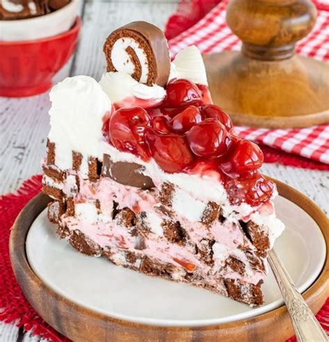 40-easy-cool-whip-recipes-and-desserts-parade image