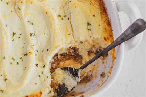 shepherds-pie-easy-to-make-low-carb-and-keto image