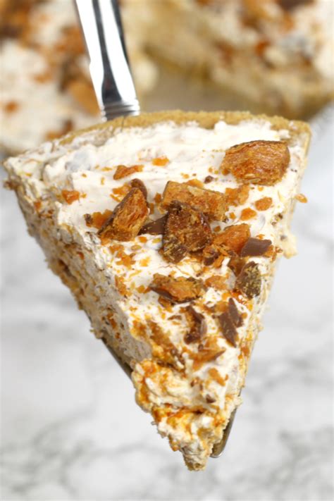 tasty-no-bake-dessert-butterfinger-pie-it-is-a-keeper image