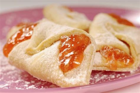 apricot-kolaches-or-apricot-pockets-marcy image