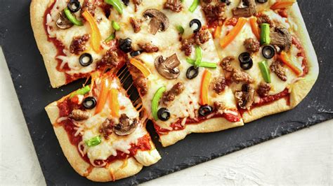 homemade-pizza-the-easy-way image