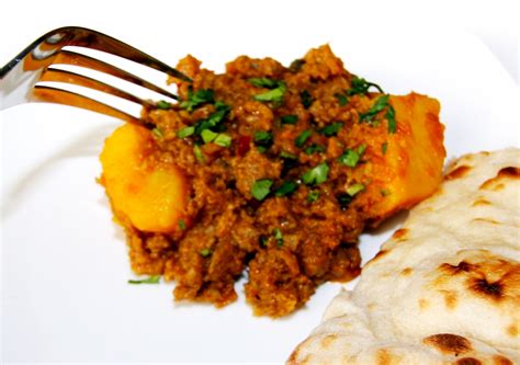 minced-beef-curry-theismaili image