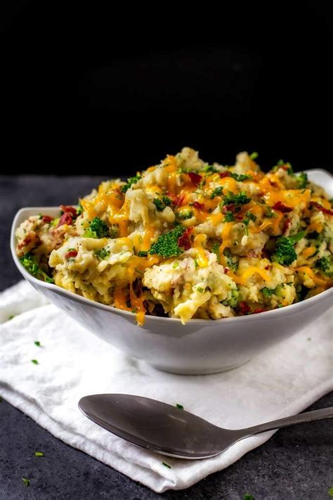 cheesy-mashed-potatoes-with-bacon-and-broccoli image