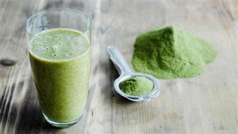 super-greens-are-greens-powders-healthy image