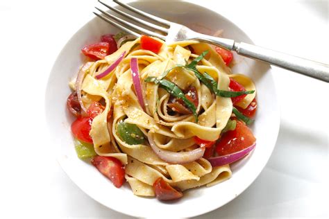 easy-summer-pasta-with-salsa-cruda-recipe-today image
