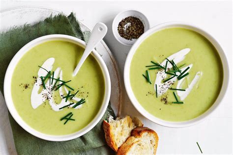 cucumber-pea-and-lettuce-soup image
