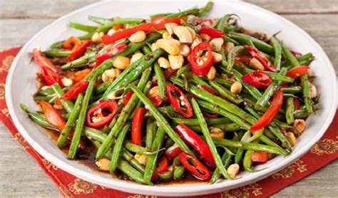 stir-fried-garlic-green-beans-tln image