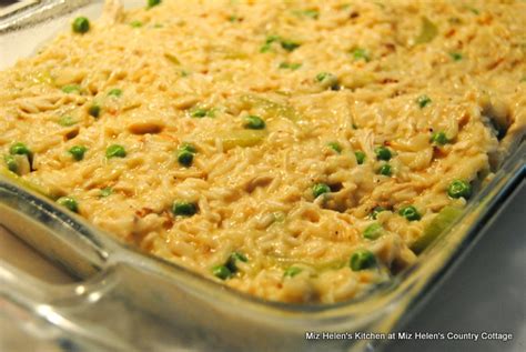 old-fashioned-chicken-and-rice-casserole image