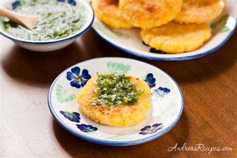 colombian-arepas-with-cheese-arepas-con-queso image