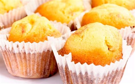 apricot-bran-muffinsapricot-bran-muffins-diabetic image