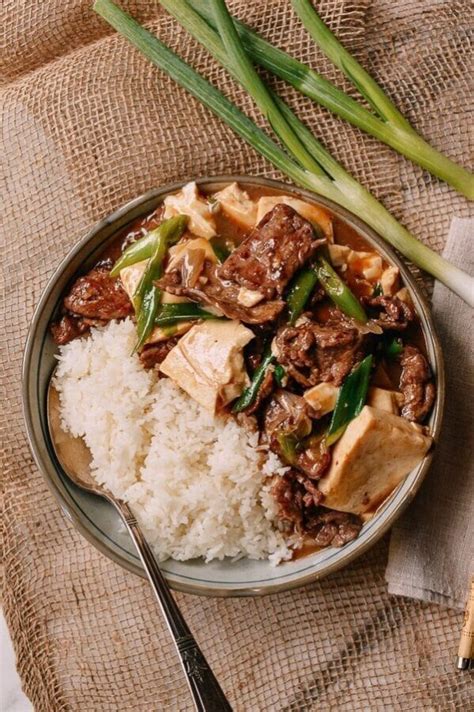 beef-tofu-stir-fry-the-woks-of-life image