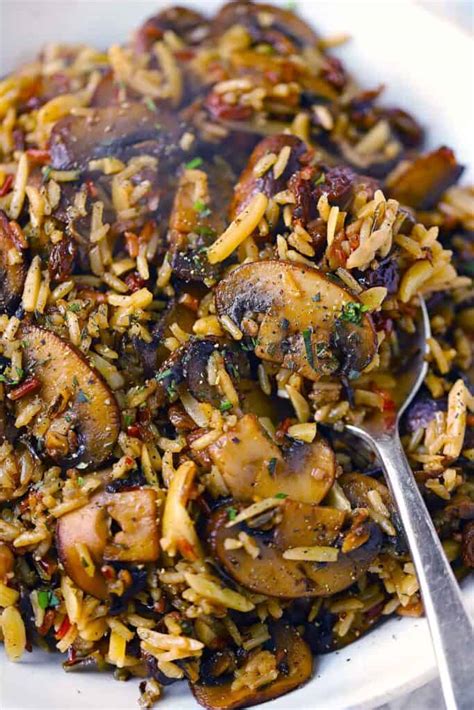 mushroom-and-wild-rice-pilaf-bowl-of-delicious image