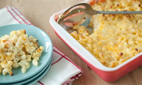 the-ladys-cheesy-mac-homemade-macaroni-cheese image
