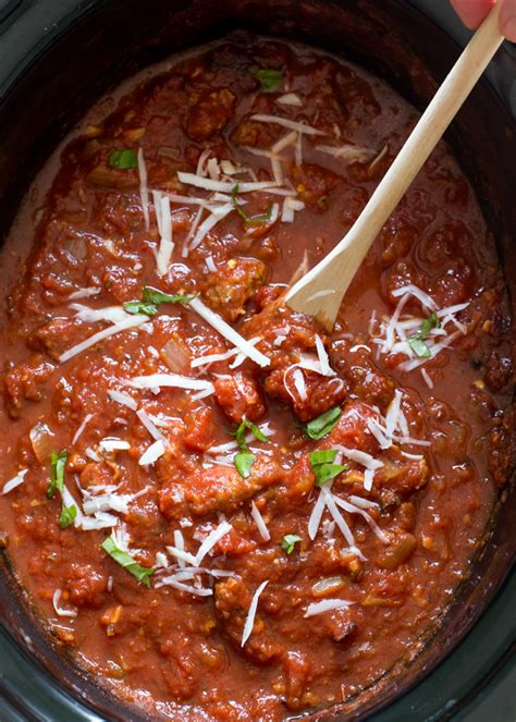 easy-slow-cooker-tomato-sauce-recipe-chef-savvy image
