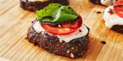 best-caprese-steak-recipe-how-to-make-caprese-steak image