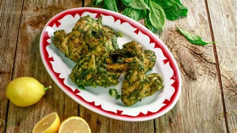 sunny-andersons-pesto-chicken-wings-rachael-ray-show image