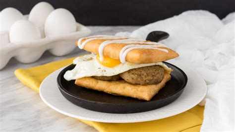 sausage-and-egg-strudel-sandwiches image