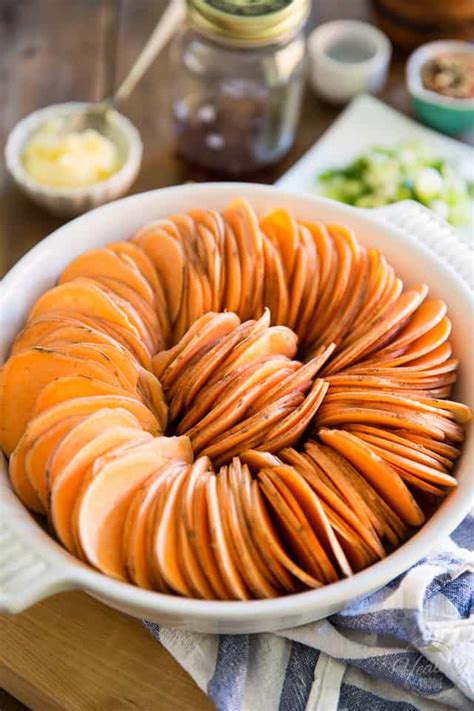 scalloped-sweet-potato-ring-the-healthy-foodie image