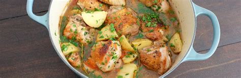 one-pot-chicken-with-wine-and-potatoes-jessica image