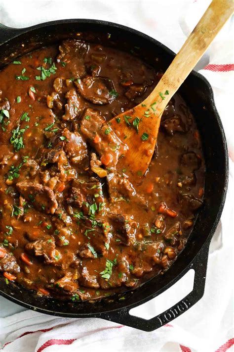 easy-beef-tips-and-gravy-recipe-taste-and-tell image