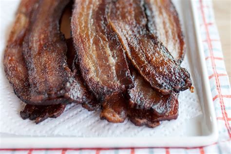 can-i-use-leftover-bacon-grease-in-my-baking-kitchn image