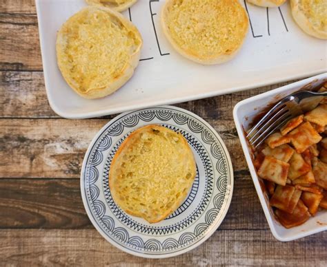 easy-garlic-bread-recipe-featuring-bays-english-muffins image