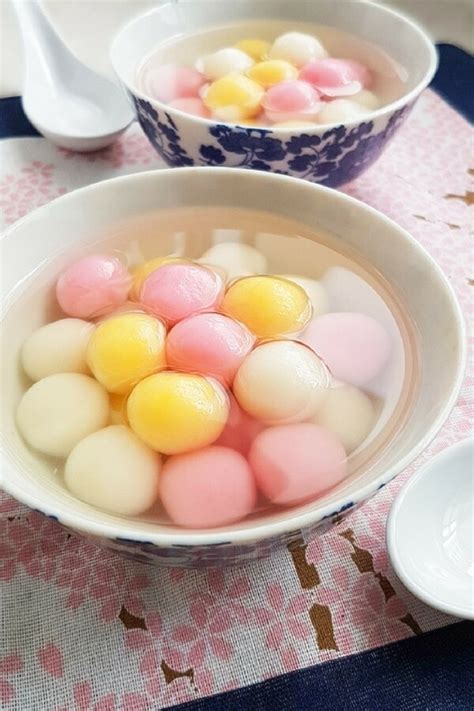 tang-yuan-glutinous-rice-balls-with-sweet-ginger-syrup image
