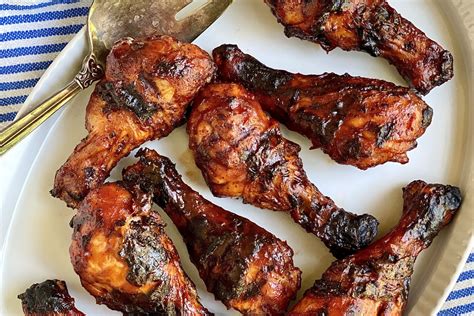 grilled-chicken-drumsticks-recipe-with-spice-rub image