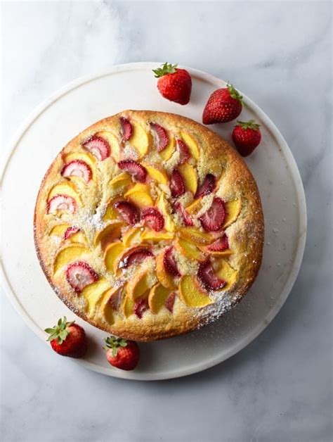 strawberry-peach-cake-the-dizzy-cook image